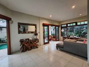 Villa Mewah Full Furnished Di Tepi Pantai Sanur Denpasar Bali lokasi di Denpasar Selatan, tersedia melalui melalui situs Olx