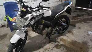 Jual bekas Vixion 2015 Jual Cepat,lokasi di Medan Denai