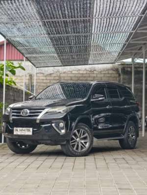 Jual bekas Vrz 2016 asli bali tangan pertama km 70rb seperti baru,lokasi di 