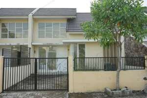 WOOW HANYA 475jt Kesempatan Langka SIAP HUNI, DIJUAL CEPAT, MERAPAT lokasi di Menganti, tersedia melalui melalui situs Olx