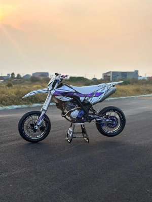 Jual bekas WR155 FULL MODIF,lokasi di Lakarsantri