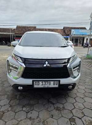 Jual bekas xpander xceed matic tahun 2024,lokasi di 