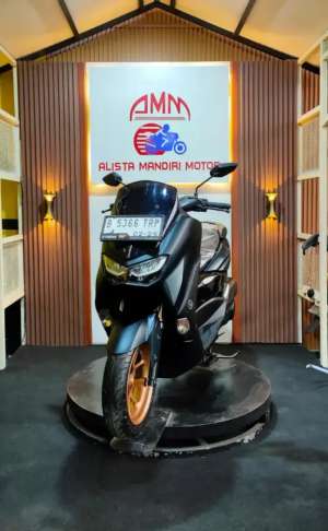 Jual bekas Yamaha All New Nmax Conn 2023 Plat Jakarta Timur,lokasi di Duren Sawit
