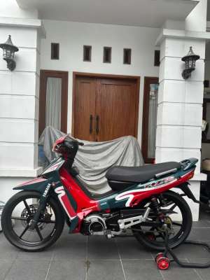 Jual bekas Yamaha Fizr Caltex h2k asli,lokasi di Cihideung