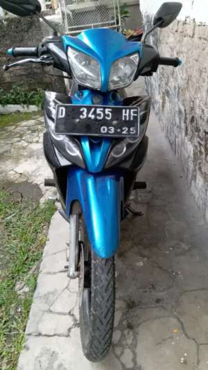 Jual bekas Yamaha Jupiter z robot 2010 biru,lokasi di Sumur Bandung