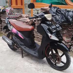Jual bekas Yamaha mio 5TL STNKBPKB LENGKAP,lokasi di Bekasi Timur
