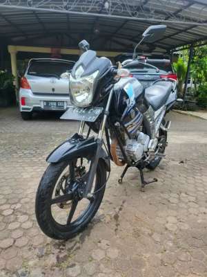 Jual bekas Yamaha New Scorpio Z 2012 Hitam Pajak Hidup Full Original Siap Pakai,lokasi di Kebayoran Lama