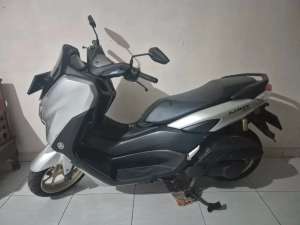 Jual bekas YAMAHA NMAX 155 CONNECTED 2024 LIKE NEW,lokasi di Tambun Selatan