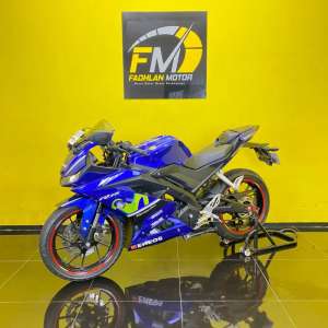 Jual bekas Yamaha R15 2017 Gress Siap Pakai,lokasi di Pamulang