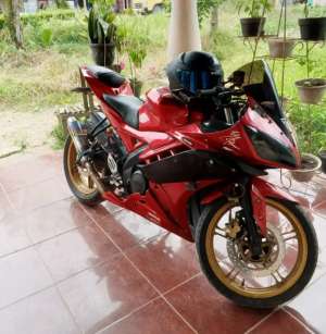 Jual bekas Yamaha R15 v2 tahun 2016,lokasi di Pagar Merbau