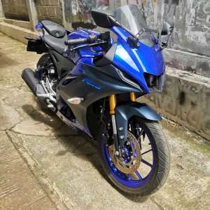 Jual bekas YAMAHA R15 V4 CONNECTED TAHUN 2022 DP CUMA 2 JUTA,lokasi di Koja