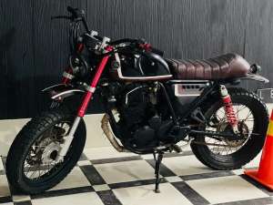 Jual bekas Yamaha scorpio custom scrambler motor custom scorpio japstyle,lokasi di Tandes