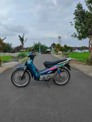 Jual bekas YAMAHA SIGMA BIRU,lokasi di Jatinom