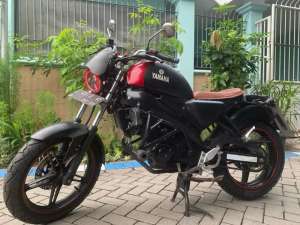 Jual bekas Yamaha Vixion 2014 Modif,lokasi di Tegalsari