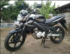 Jual bekas Yamaha vixion old orsinil,lokasi di Andir