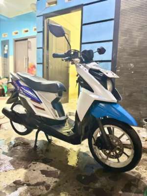 Jual bekas Yamaha x ride F1 th 2013 plat 2028 PJK pnjng mesin halus,lokasi di Cengkareng