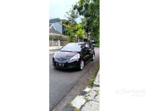Jual bekas 2010 Honda Jazz 1.5 RS Hatchback dp 15jt,lokasi di Jawa Barat