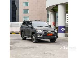 Jual bekas 2011 Lexus LX 570 5.7 SUV,lokasi di DKI Jakarta