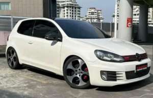 Jual bekas 2011 Volkswagen Golf GTi 2 Door Rare Item Rawatan ATPM Km 43 rb Orsinil Siap Dipakai Luar Kota Pulau,lokasi di Jakarta DKI