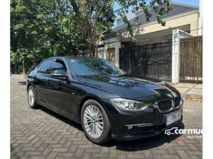Jual bekas 2013 BMW 320i 2.0 Sport Sedan,lokasi di Jawa Timur
