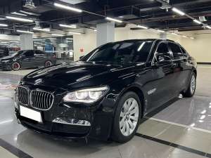 Jual bekas 2014 BMW 730 Li Record Service ATPM Km 33rb Vacum Powr Backdoor BE Genap Pjk Mei 2025 Mulus Orsinil,lokasi di Jakarta DKI