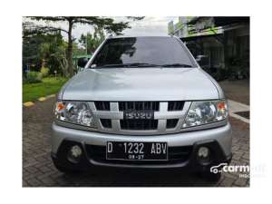 Jual bekas 2014 Isuzu Panther 2,5 SMART SUV MT Diesel,lokasi di Jawa Barat