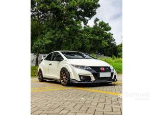 Jual bekas 2015 Honda Civic 2.0 Type R Hatchback,lokasi di Jawa Barat