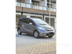 Jual bekas 2015 Honda Freed 1.5 S MPV,lokasi di Banten