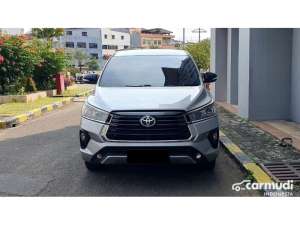 Jual bekas 2015 Toyota Kijang Innova 2.4 G MPV silver diesel matic,lokasi di DKI Jakarta