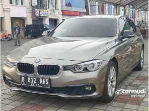 Jual bekas 2017 BMW 320i 2.0 Sport Sedan KM Antik Siap Pakai,lokasi di DKI Jakarta