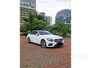 Jual bekas 2017 Mercedes-Benz E300 2.0 AMG Line Sedan Faktur 2018 - Panoramic Sunroof - Odo 34rb - Pajak April 2026PanjangGanjil - Tangan Pertama,lokasi di DKI Jakarta