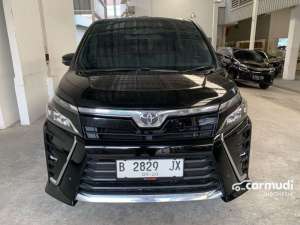 Jual bekas 2018 Toyota Voxy 2.0 MPV Premium,lokasi di DKI Jakarta