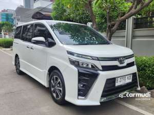 Jual bekas 2019 Toyota Voxy 2.0 Wagon,lokasi di DKI Jakarta
