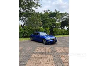 Jual bekas 2020 BMW 330i 2.0 M Sport Sedan,lokasi di DKI Jakarta
