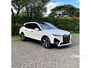 Jual bekas 2023 BMW iX 0.0 xDrive40 Sport Wagon BERGARANSI LIKE NEW GOOD DEAL x5 rx350h 2024,lokasi di DKI Jakarta