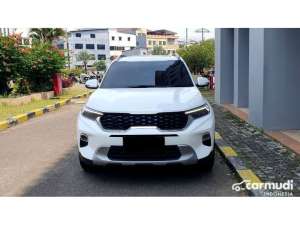 Jual bekas 2023 KIA Sonet 1.5 Premiere SUV putih km 36 ribuan 5 seater sunroof bose,lokasi di DKI Jakarta