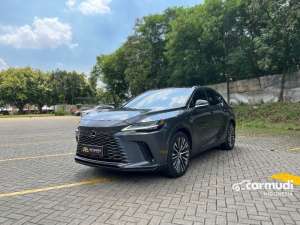 Jual bekas 2023 Lexus RX 350h 2.5 Luxury SUV,lokasi di DKI Jakarta