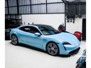 Jual bekas 2023 Porsche Taycan 0.0 4S Performance Battery Sedan,lokasi di DKI Jakarta
