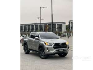 Jual bekas 2023 Toyota Hilux 2.4 V Double Cab 4X4 Pickup,lokasi di Banten