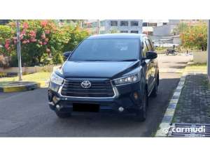 Jual bekas 2023 Toyota Kijang Innova 2.4 G MPV hitam diesel km 23 ribuan,lokasi di DKI Jakarta