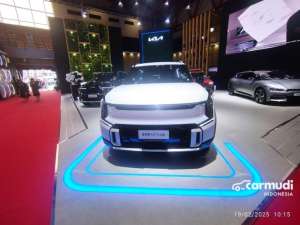 Jual bekas 2024 KIA EV9 0.0 GT-Line SUV,lokasi di DKI Jakarta