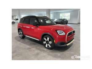 Jual bekas 2024 MINI Countryman 0.0 SE ALL4 SUV,lokasi di DKI Jakarta