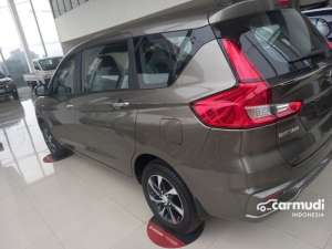 Jual bekas 2024 Suzuki Ertiga 1.5 Hybrid GX MPV Diskon 40juta gan stok terbatas,lokasi di DKI Jakarta