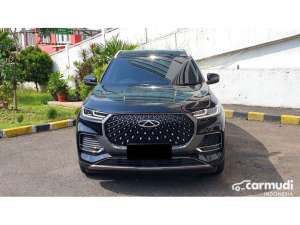 Jual bekas 2025 Chery Tiggo 8 1.6 Premium SUV hitam km 600 perak,lokasi di DKI Jakarta