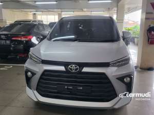 Jual bekas 2025 Toyota Avanza 1,3 E Matic Silver Ready Harga Termurah Hanya 1 Unit Siapa Cepat Dia Dapat,lokasi di Jawa Barat