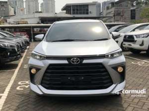 Jual bekas 2025 Toyota Avanza 1,3 E Manual Warna Silver Metallic Harga Termirah Promo,lokasi di Banten