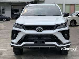 Jual bekas 2025 Toyota Fortuner 2,8 VRZ TSS GR Sport Parts Aero Package Two Tone PremiumSUV,lokasi di DKI Jakarta