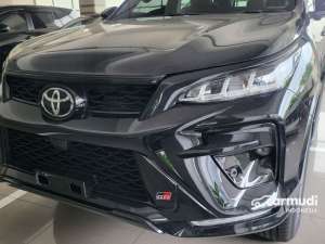 Jual bekas 2025 Toyota Fortuner 2,8 VRZ GR Sport 4x4 Tenta Drive Hitam Harga Promo Ready Stock,lokasi di DKI Jakarta
