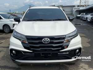 Jual bekas 2025 Toyota Rush 1,5 GR Sport Matic Warna Putih Harga Promo Termurah hanya 1 unit saja,lokasi di Jawa Barat