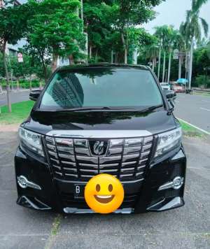 Jual bekas ALPHARD SC PREMIUM 2015 ANTIK.DP 5 JT,lokasi di 